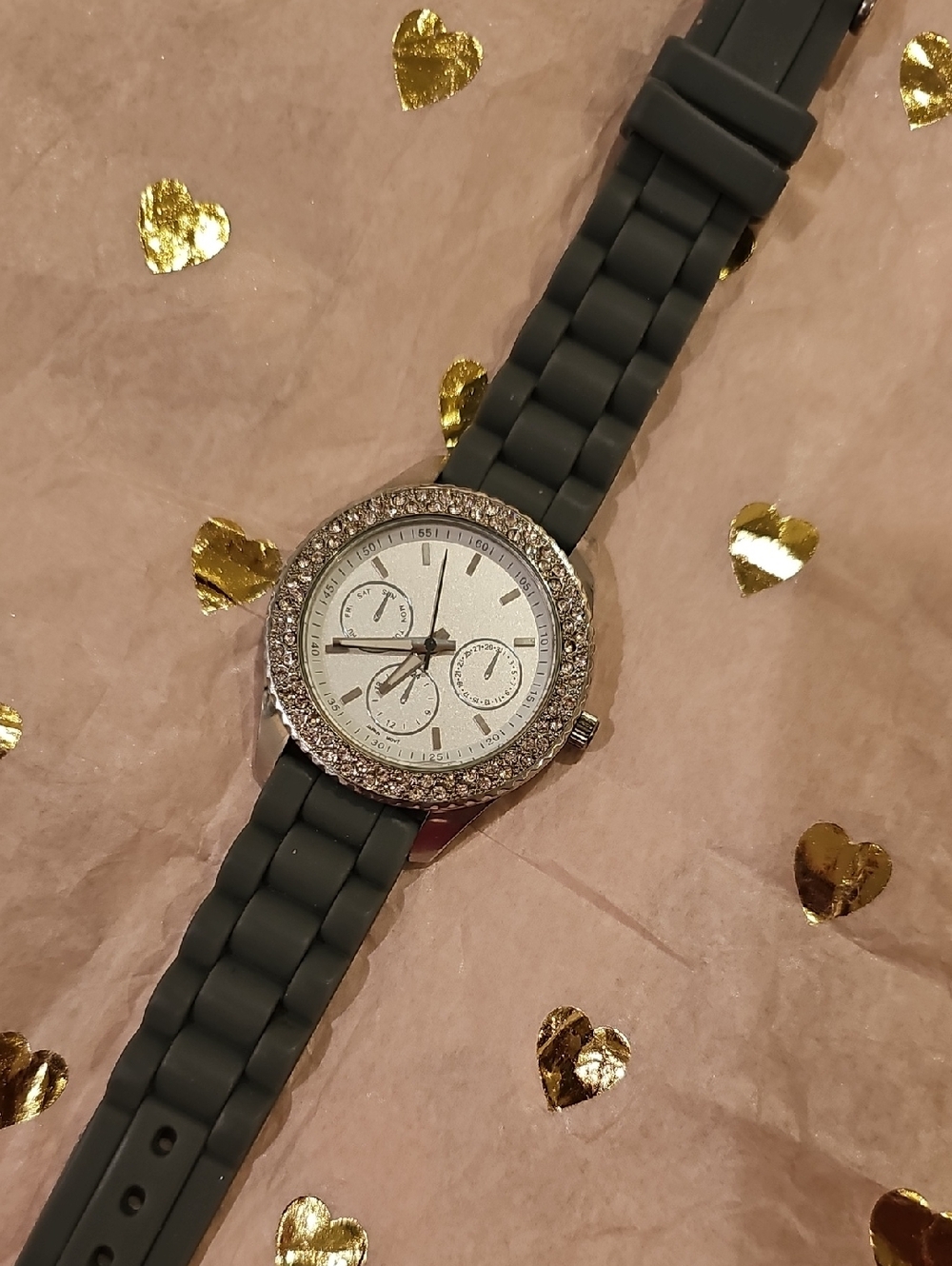 Crystal Bezel Silicone Strap Watch - Gray